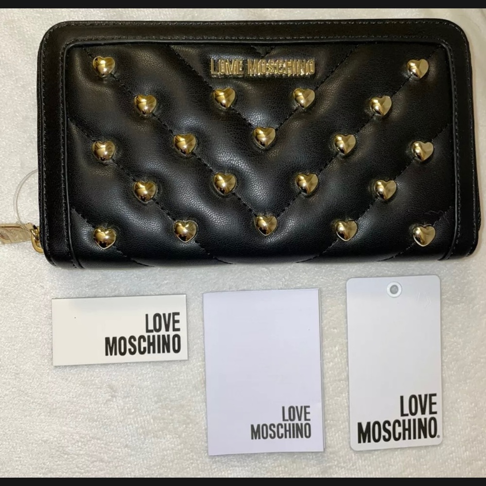 🎉HP🎉New Love Moschino Quilted Heart Stud Zip Wallet Black/Gold✨🖤 - Picture 2 of 13